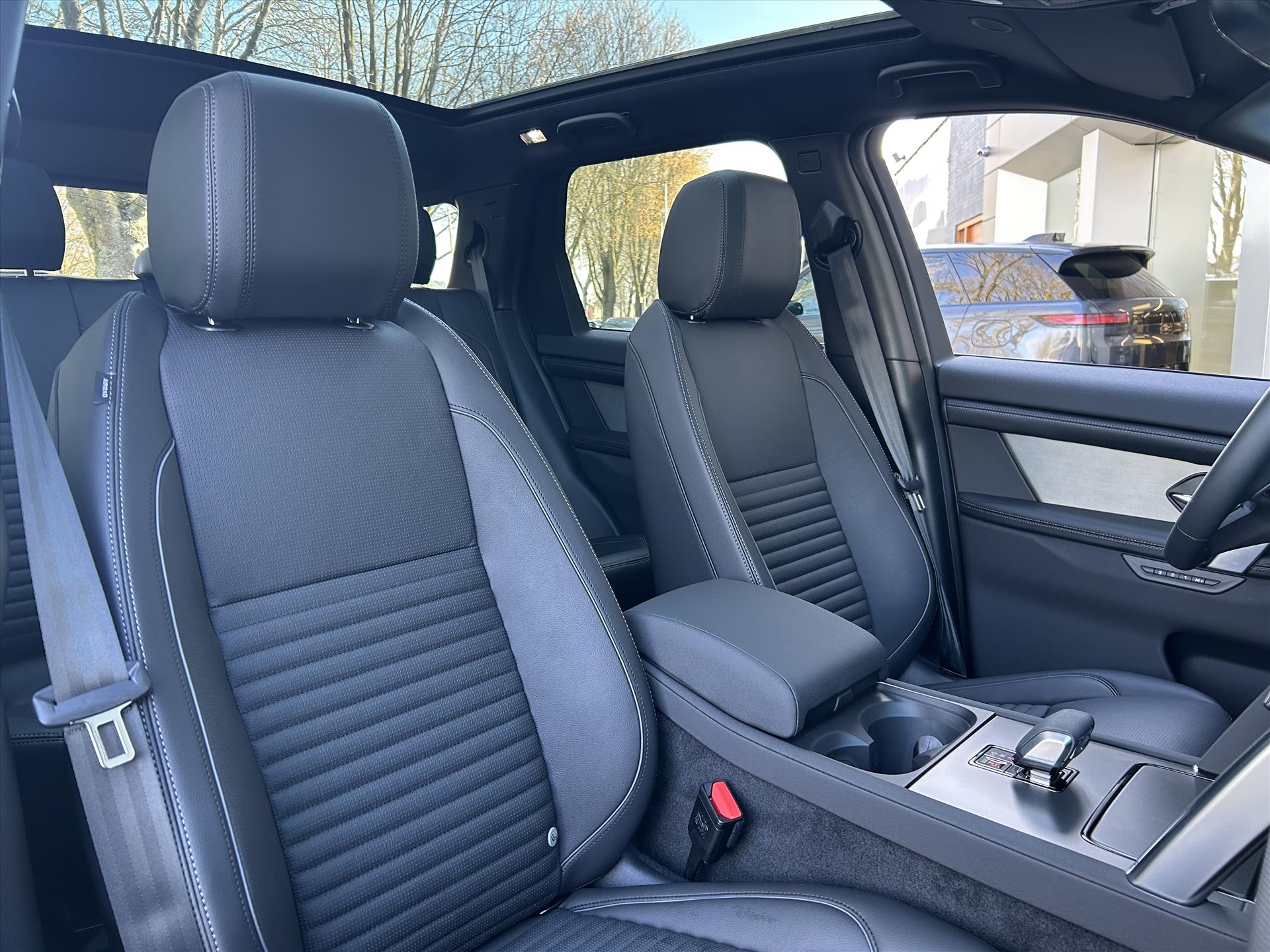 Land Rover Discovery Sport P270e PHEV AWD Dynamic Edition - Afbeelding 4