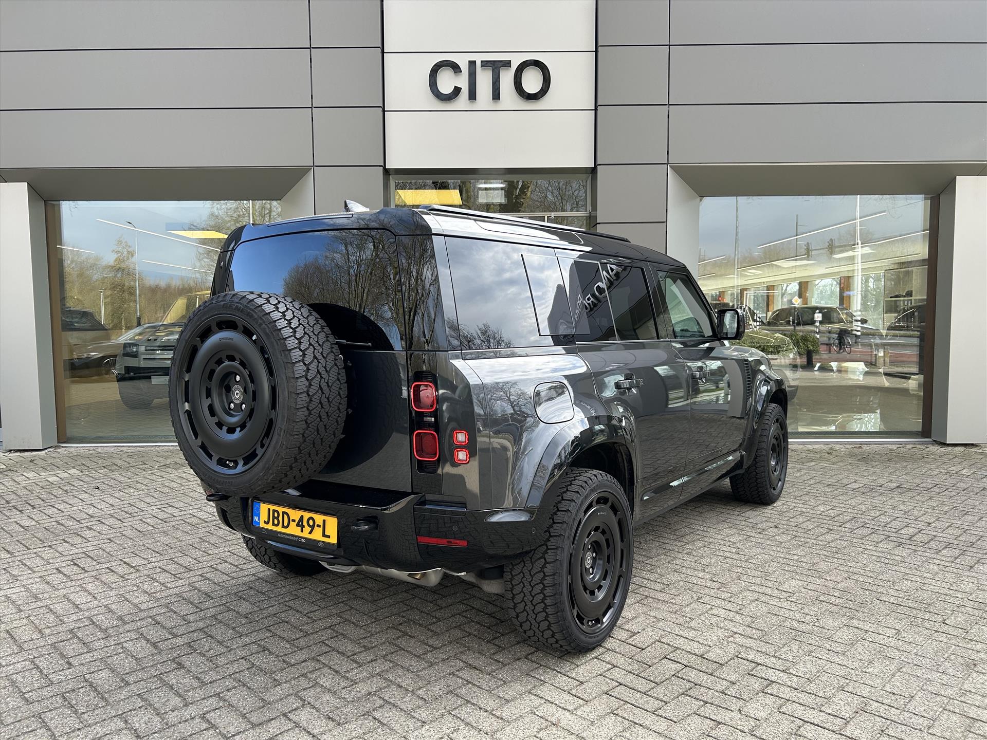 Land Rover Defender 110 P400e PHEV AWD X-Dynamic SE | Wide Body | 22'' Heritage Wheels! - Afbeelding 3