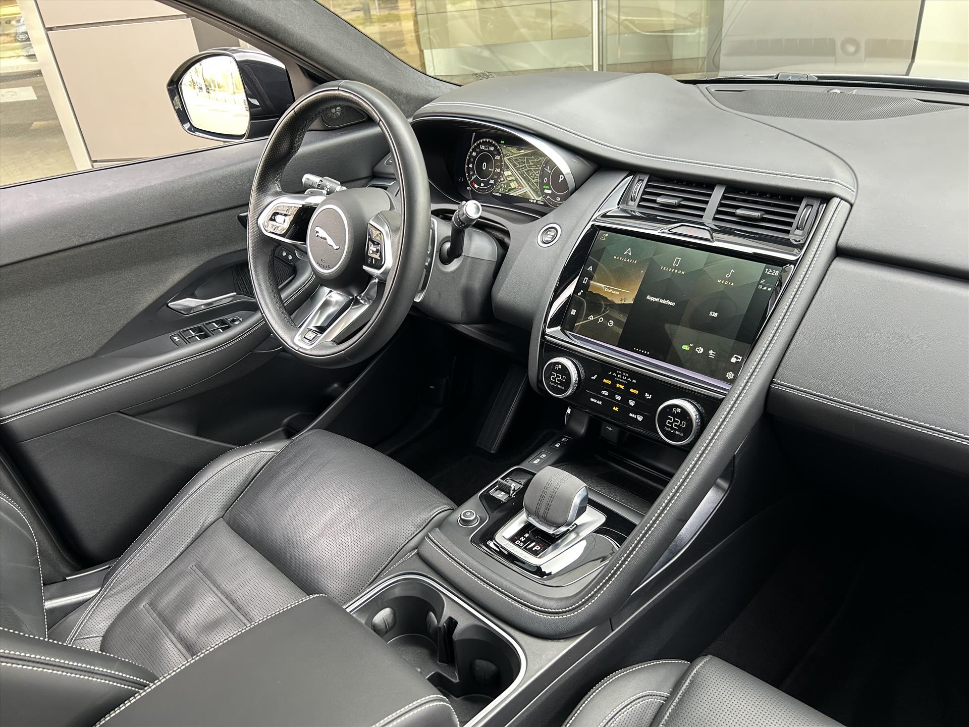 Jaguar E-PACE P300e PHEV AWD R-Dynamic HSE - Afbeelding 5