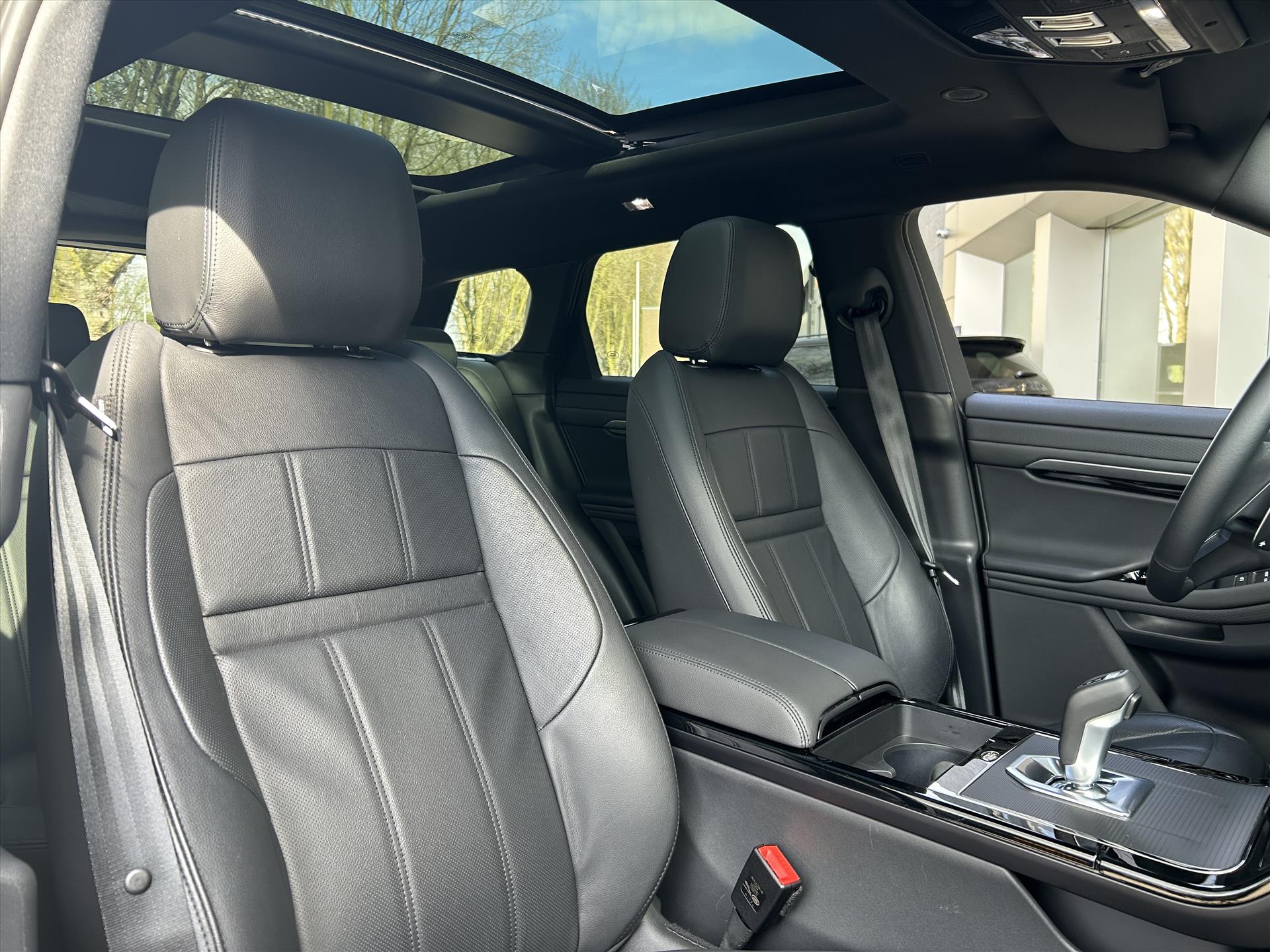 Land Rover Range Rover Evoque P300e PHEV AWD R-Dynamic S - Afbeelding 4