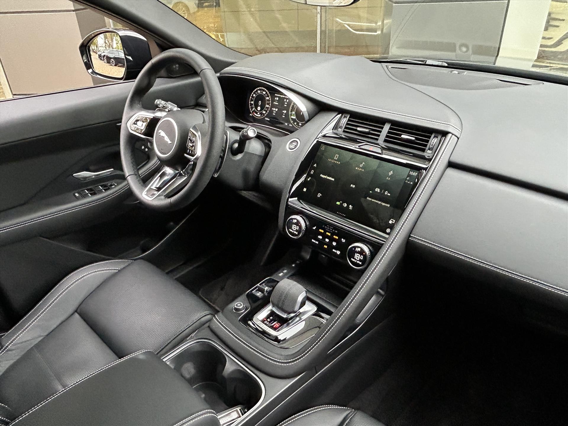 Jaguar E-PACE P300e PHEV AWD R-Dynamic SE - Afbeelding 5