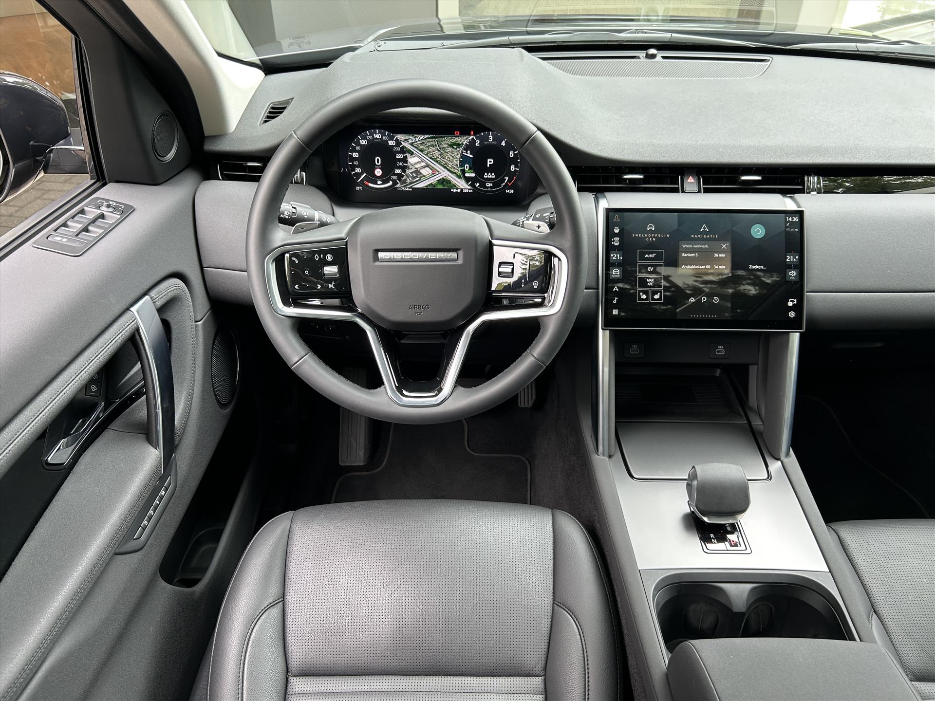 Land Rover Discovery Sport - foto 6