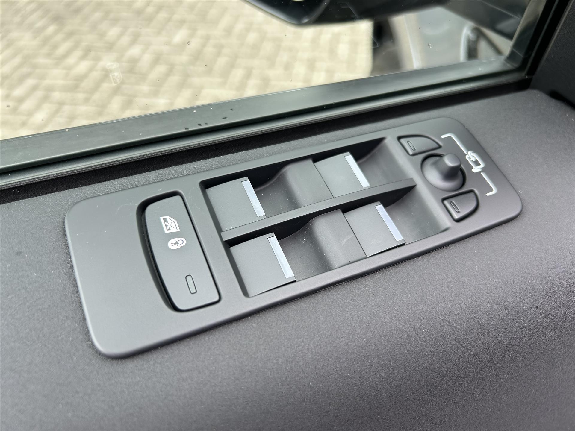 Land Rover Discovery Sport - foto 10