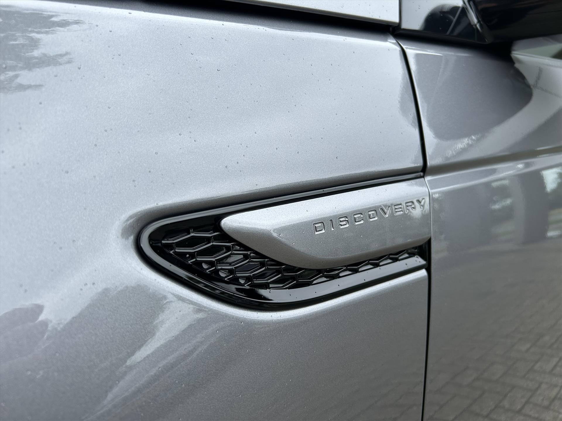 Land Rover Discovery Sport - foto 16