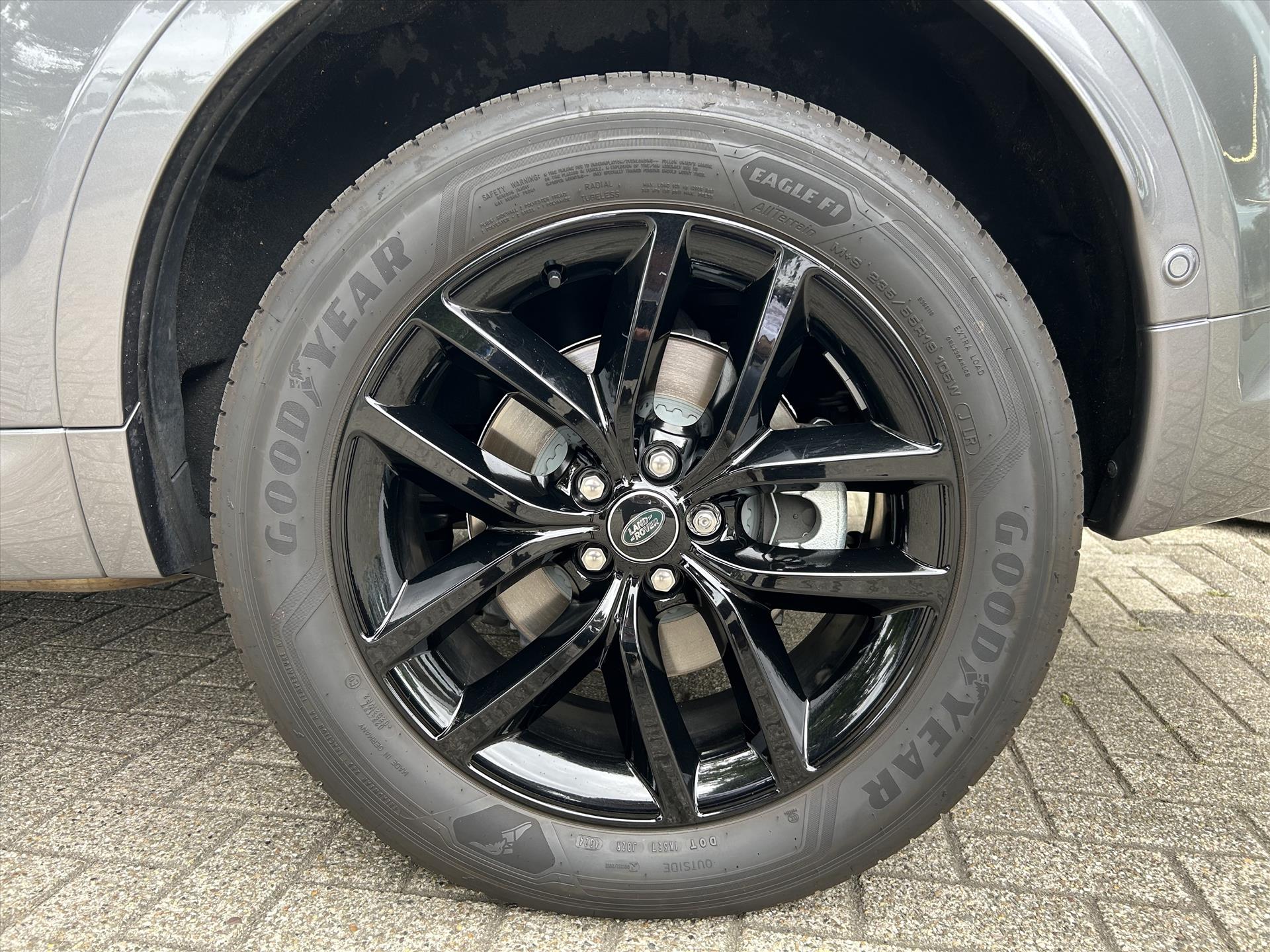 Land Rover Discovery Sport - foto 28