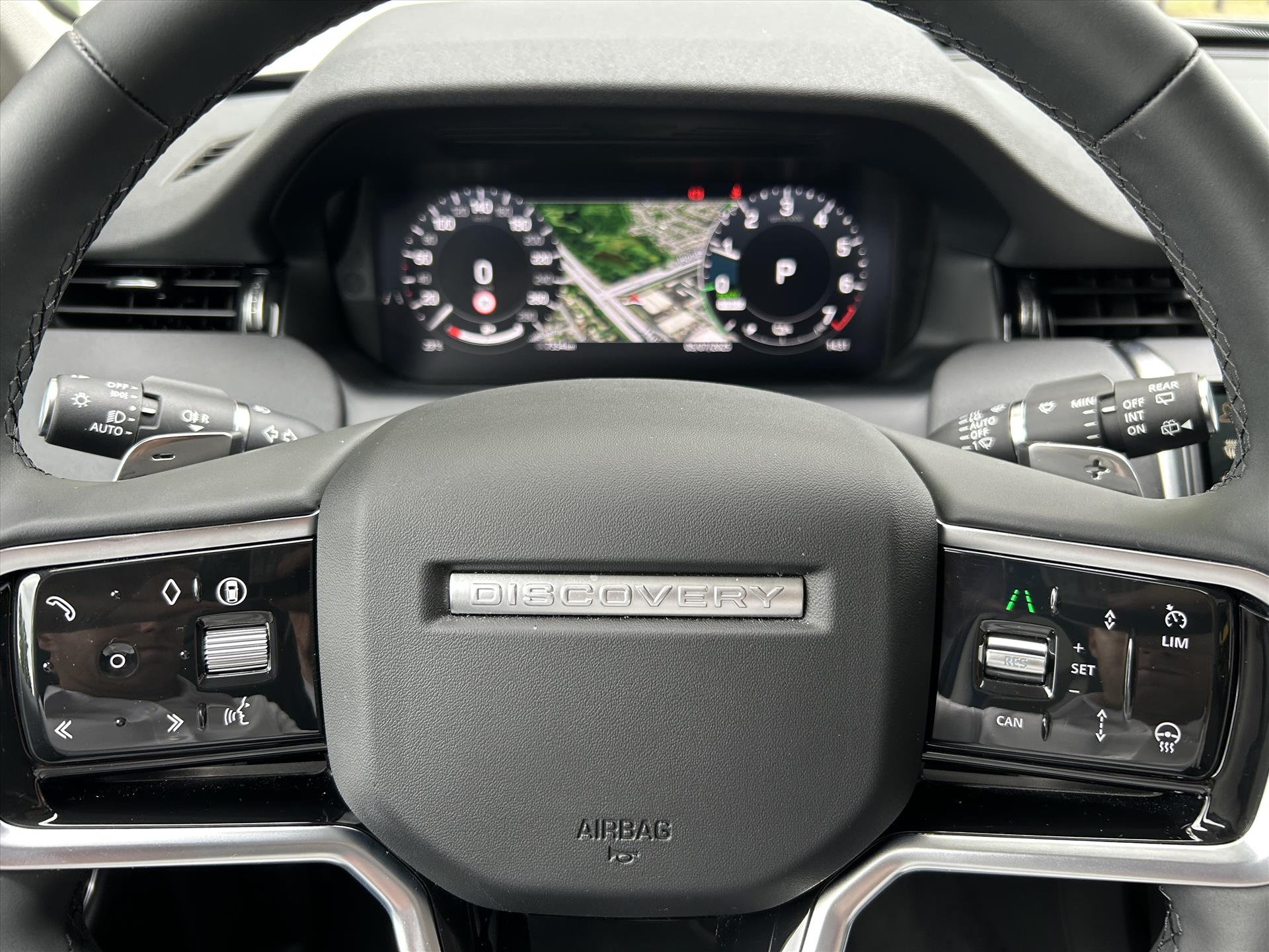Land Rover Discovery Sport - foto 31