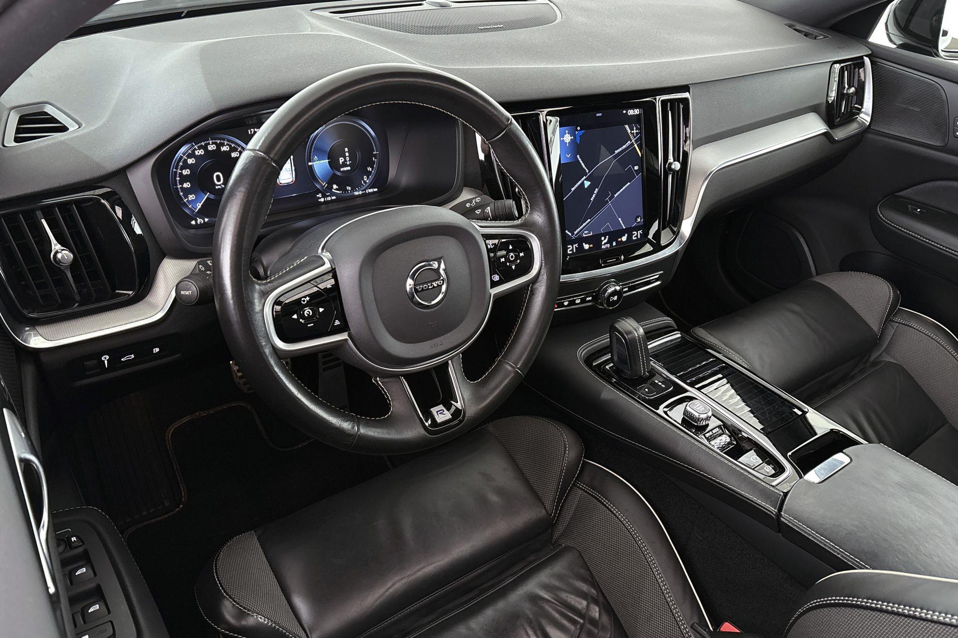 Volvo V60 2.0 T8 Twin Engine AWD R-Design - Afbeelding 5