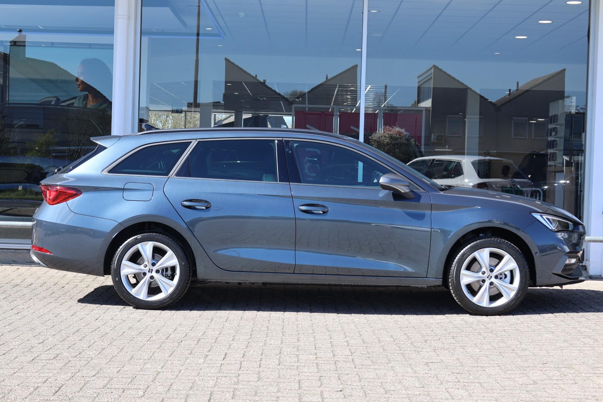 SEAT Leon Sportstourer 1.5 TSI 204pk e-Hybrid FR Business - Afbeelding 3