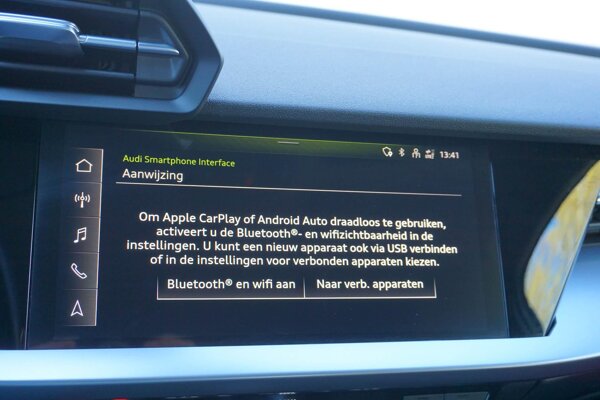 Apple Carplay/Android Auto