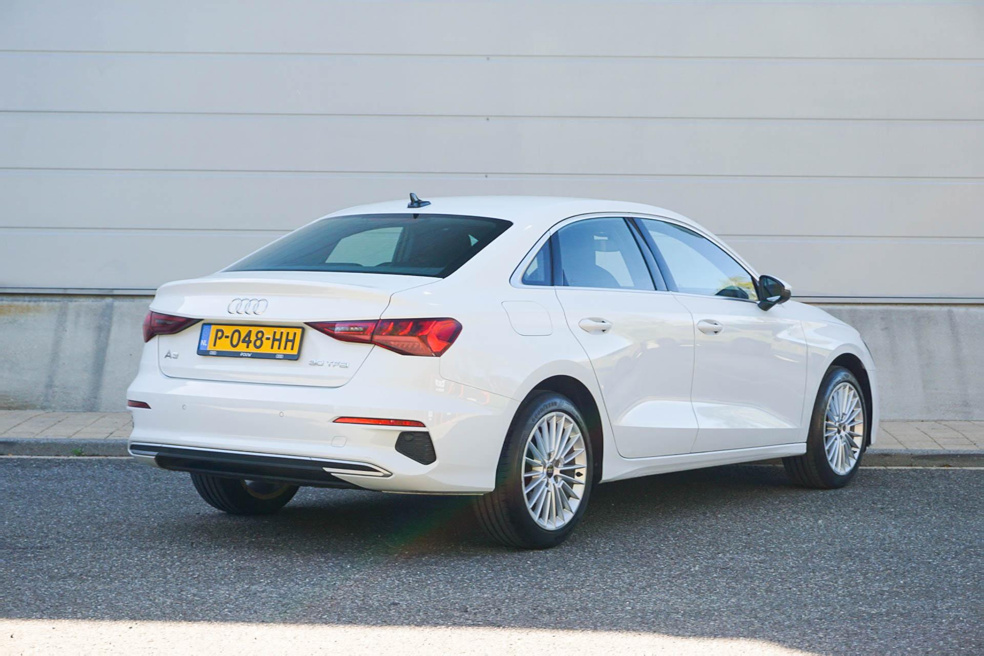Audi A3 Limousine 30 TFSI 110pk S-tronic Advanced Edition - Afbeelding 2