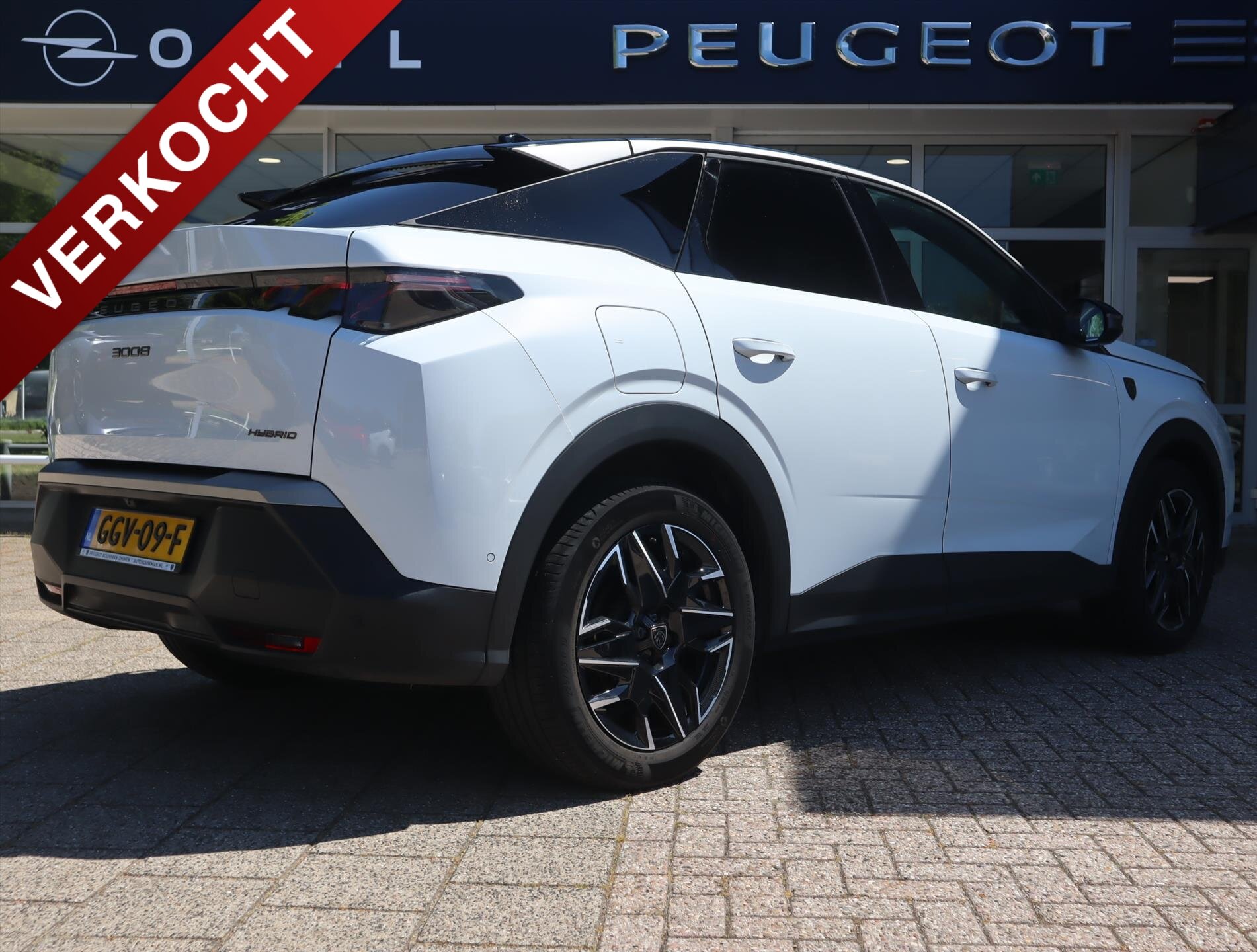 Peugeot 3008 GT MILD HYBRID 145pk e-DCS6 automaat, Rijklaarprijs, 360° Camera Stoel- en stuurverwarming Adaptieve cruise control