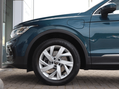 Volkswagen Tiguan 1.4 TSI 245 pk DSG eHybrid Elegance - Afbeelding 2