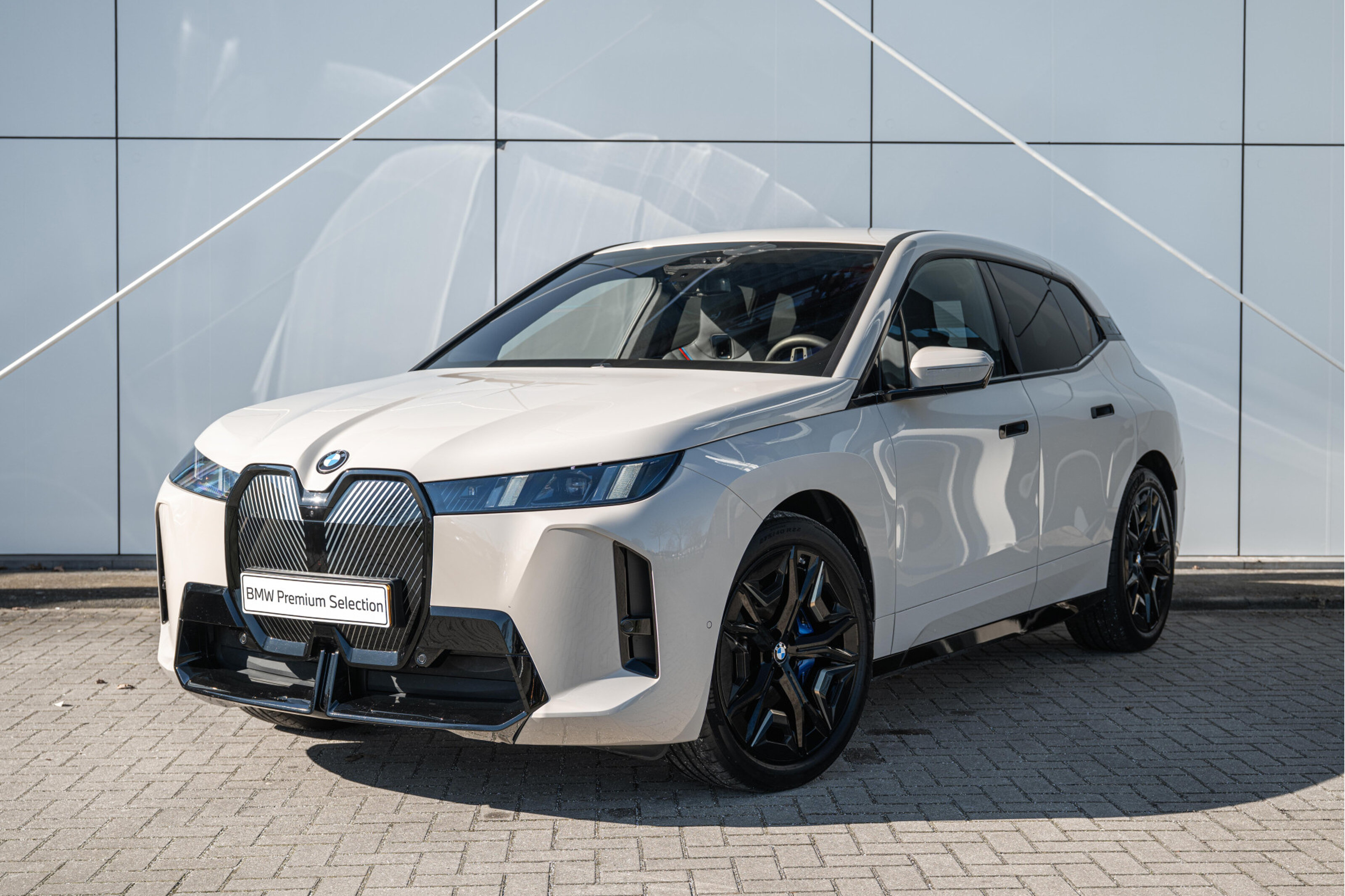 BMW iX xDrive60 M Sport