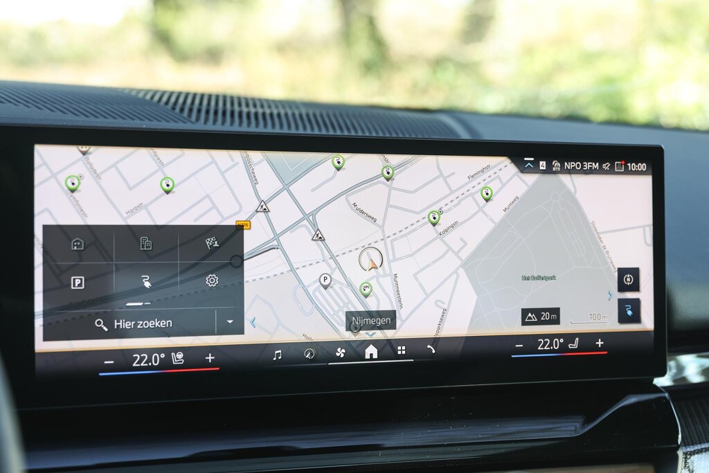 BMW i5 22