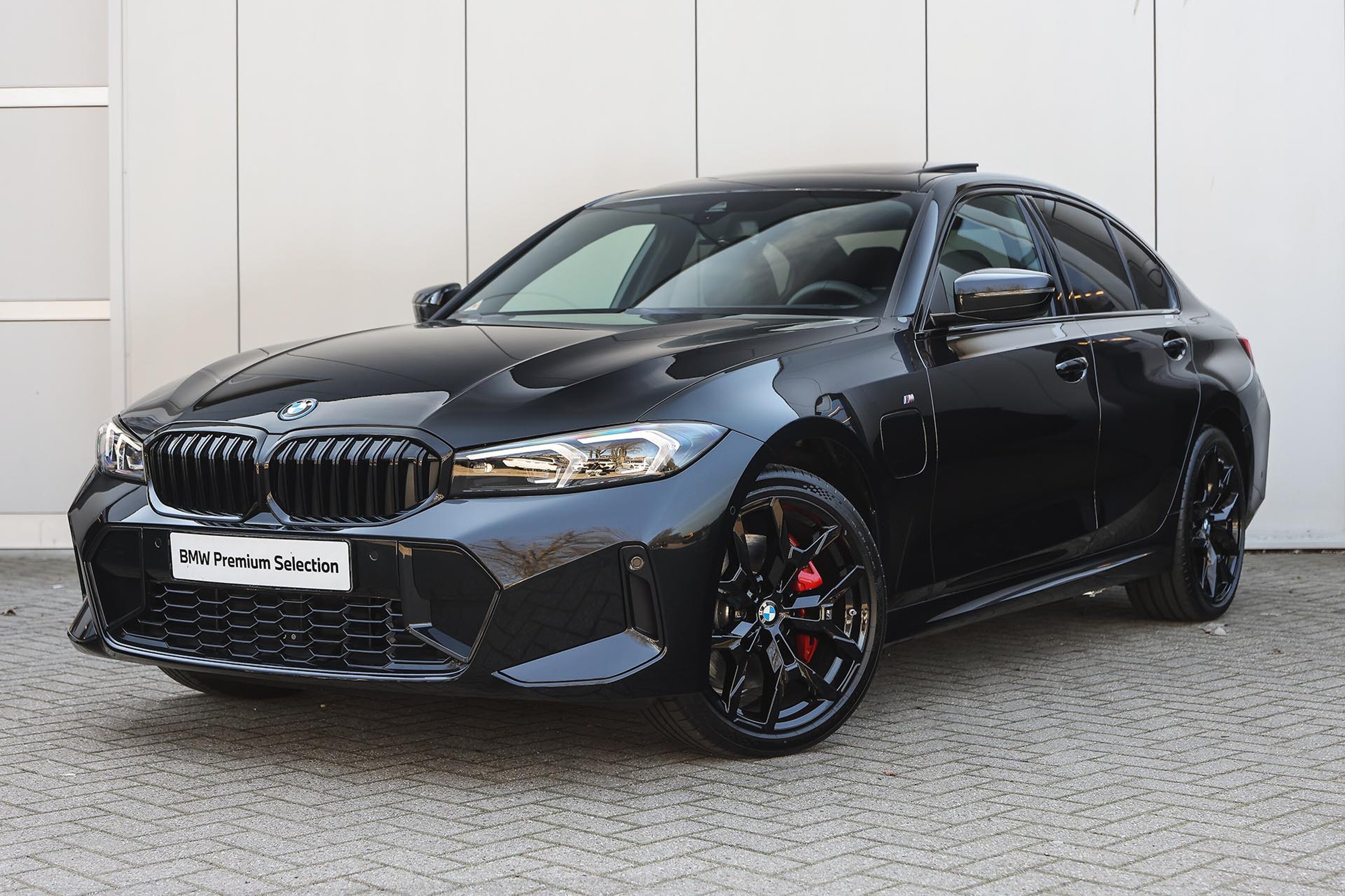 BMW 3 Serie 330e M Sport Automaat
