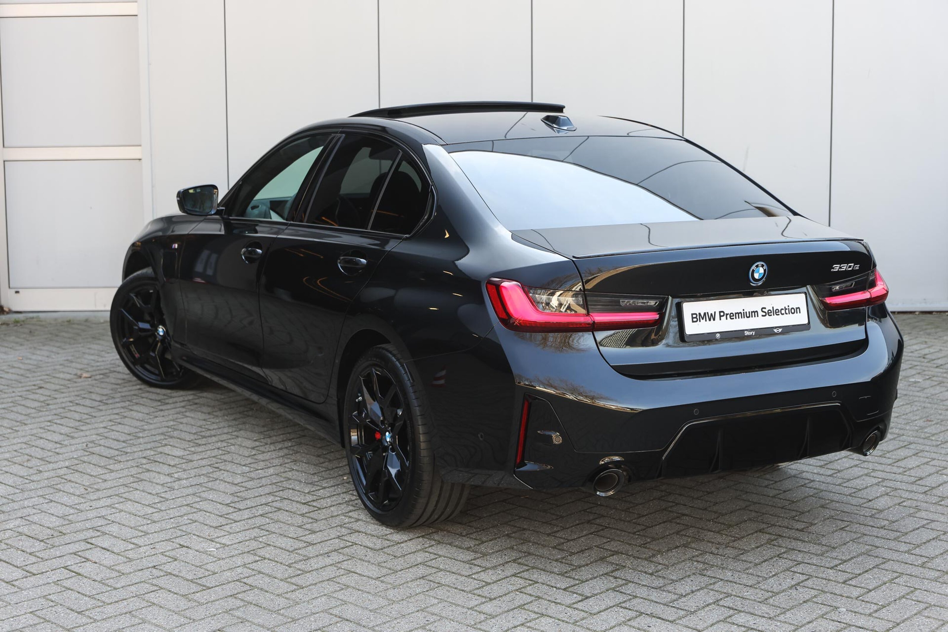 BMW 3 Serie 330e M Sport Automaat