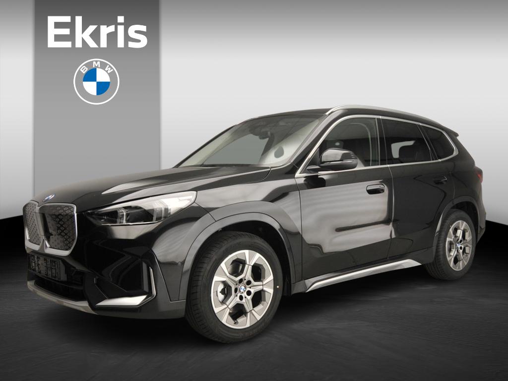 BMW iX1 eDrive20 - Afbeelding 1