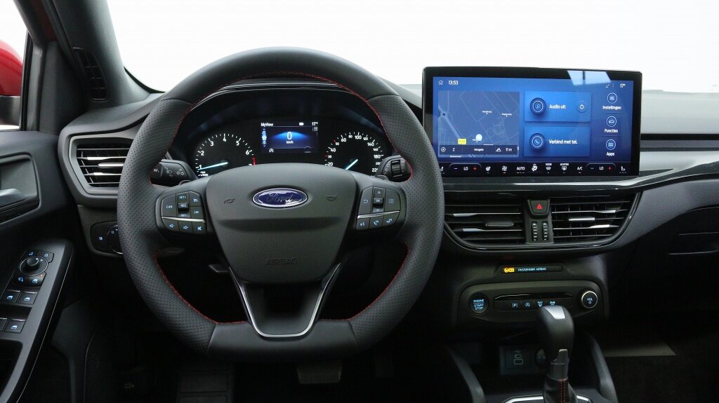 Ford Focus 1.0 Ecoboost automaat ST line X | Panoramdak | Afn. Trekhaak | - Afbeelding 3