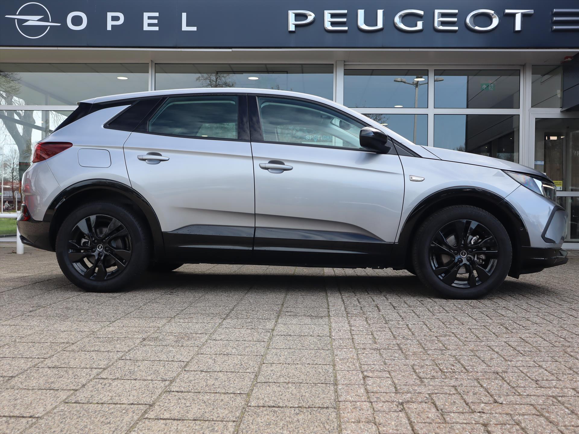 Opel Grandland GS Turbo Hybrid 145pk eDCT Automaat, Rijkaarprijs, Navigatie Camera Stoel- en stuurverwarming Adaptieve cruise - Afbeelding 4