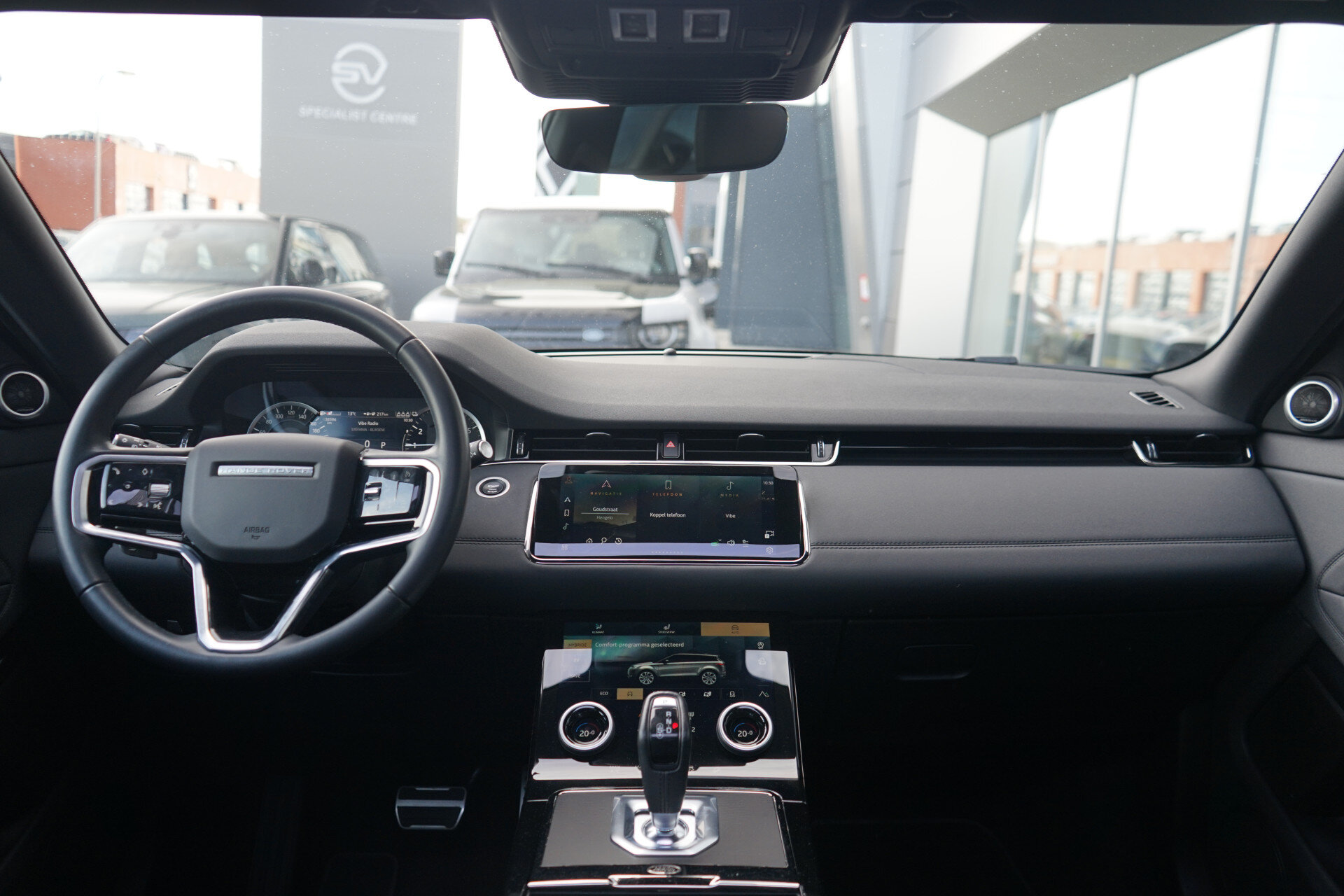 Land Rover Range Rover Evoque 1.5 P300e PHEV AWD Dynamic SE - Afbeelding 4