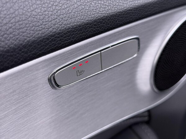 Stoelverwarming voor de bestuurder en voorpassagier