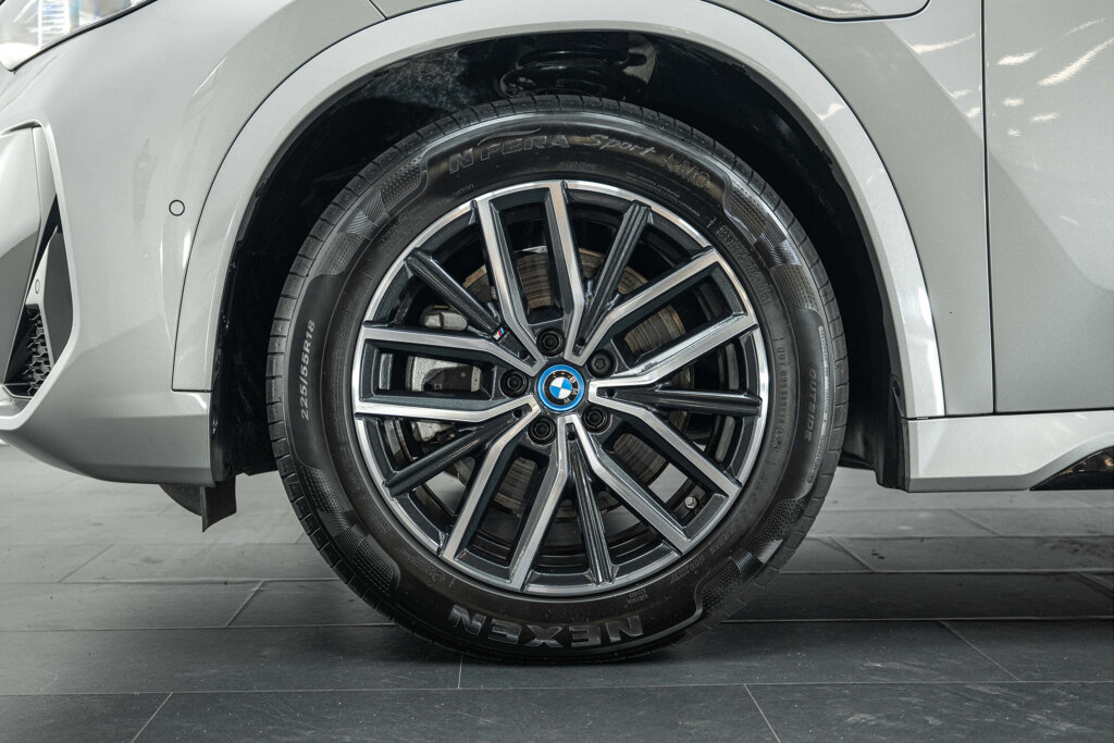 BMW X1 40