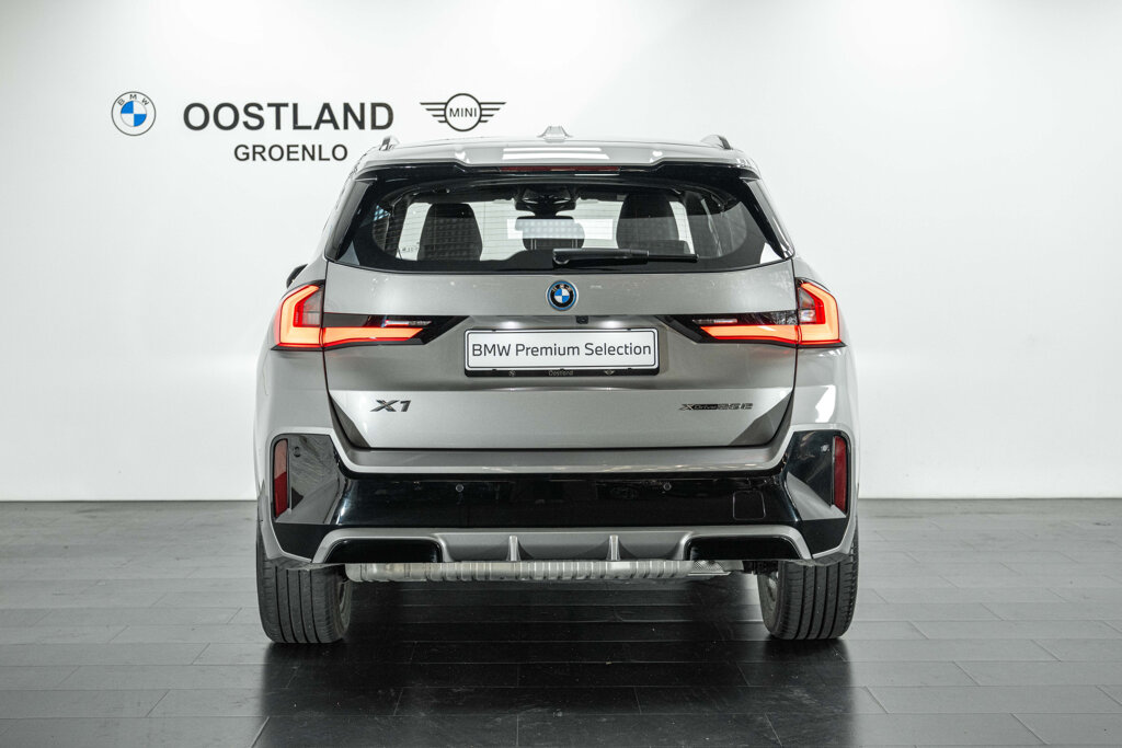 BMW X1 43