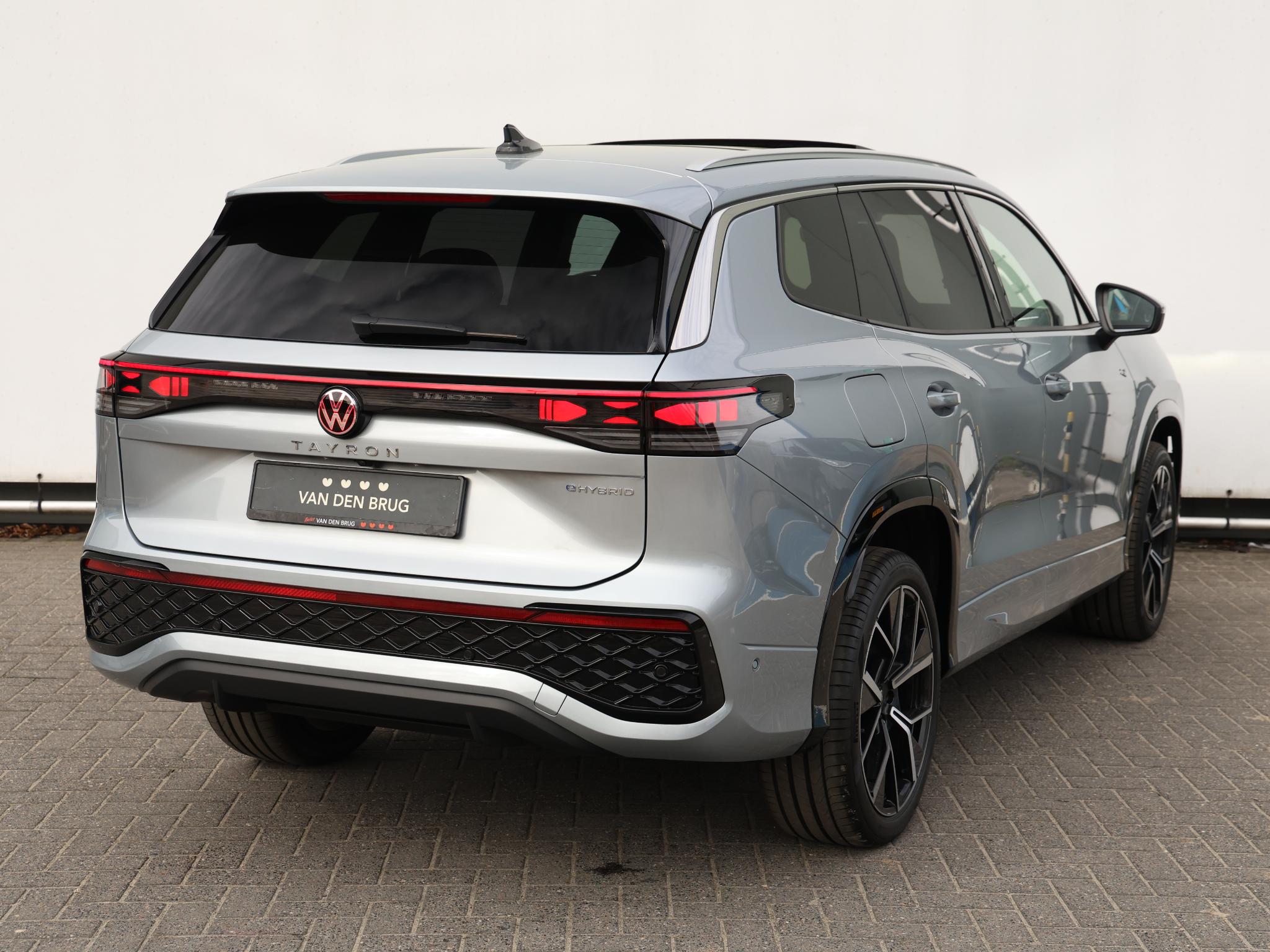 Volkswagen Tayron R-Line Edition 1.5 eHybrid 272 PK - Afbeelding 5