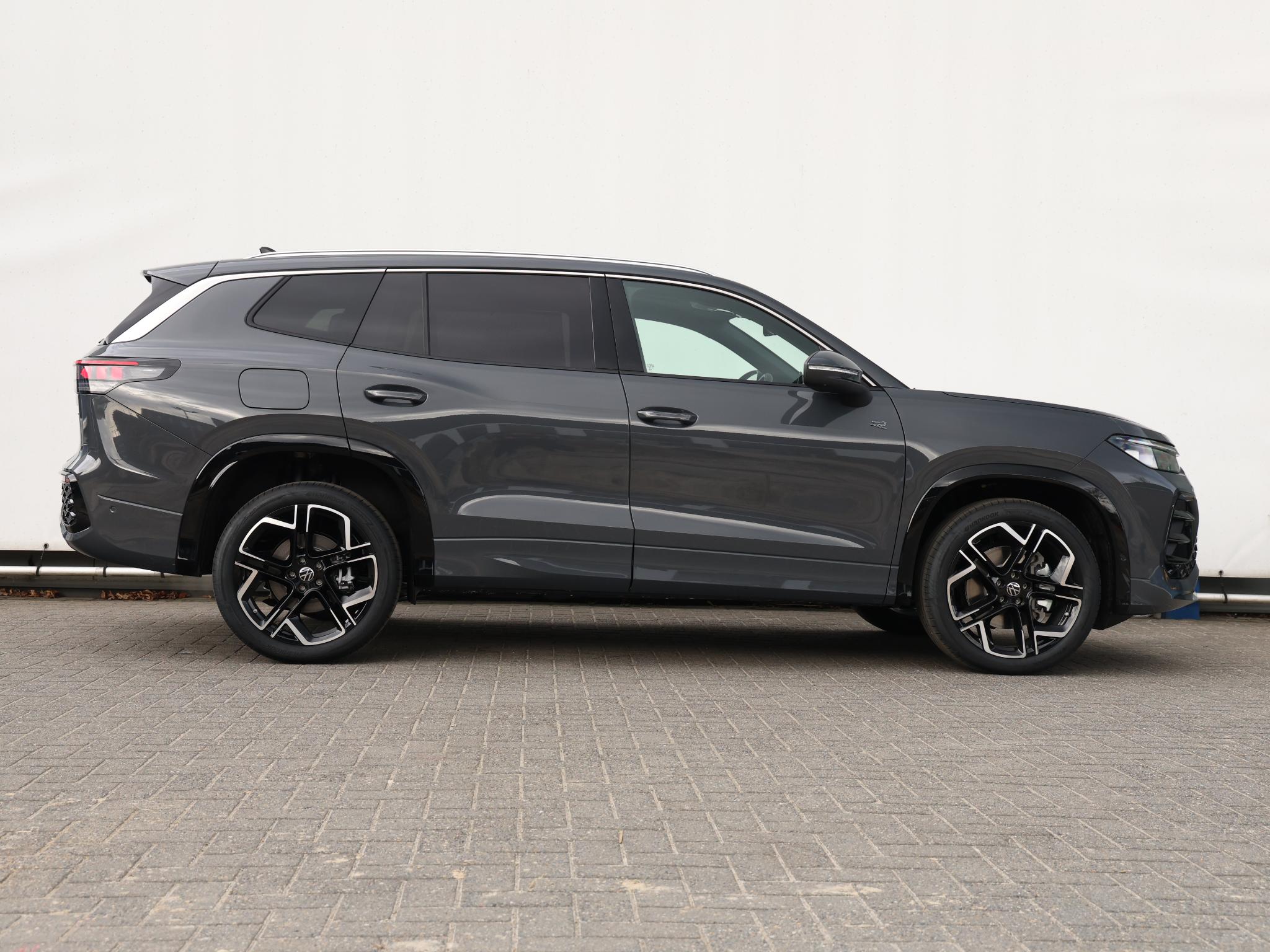 Volkswagen Tayron R-Line Edition 1.5 eHybrid 204 PK - Afbeelding 2