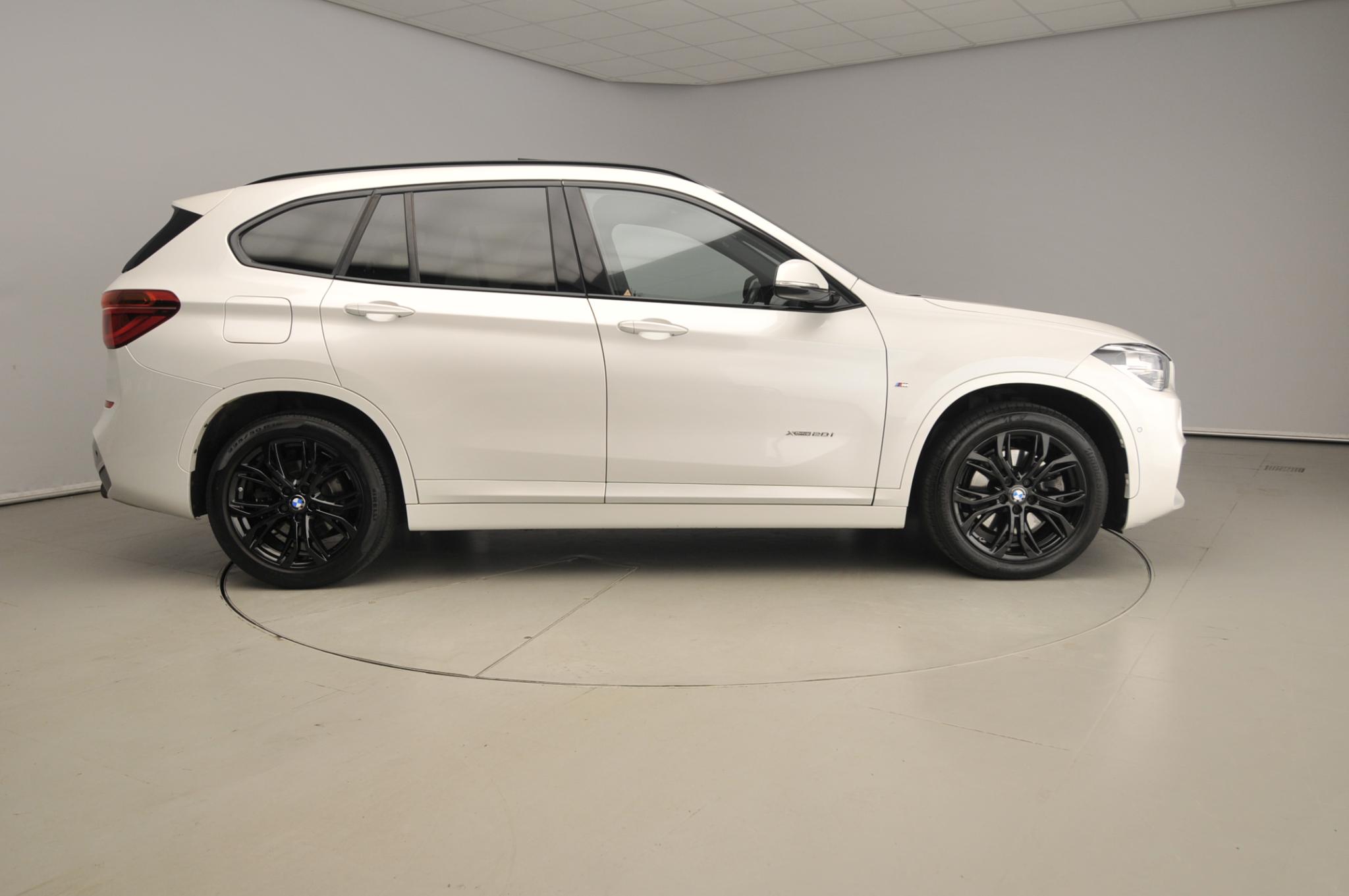 BMW X1 xDrive20i - Bild 3