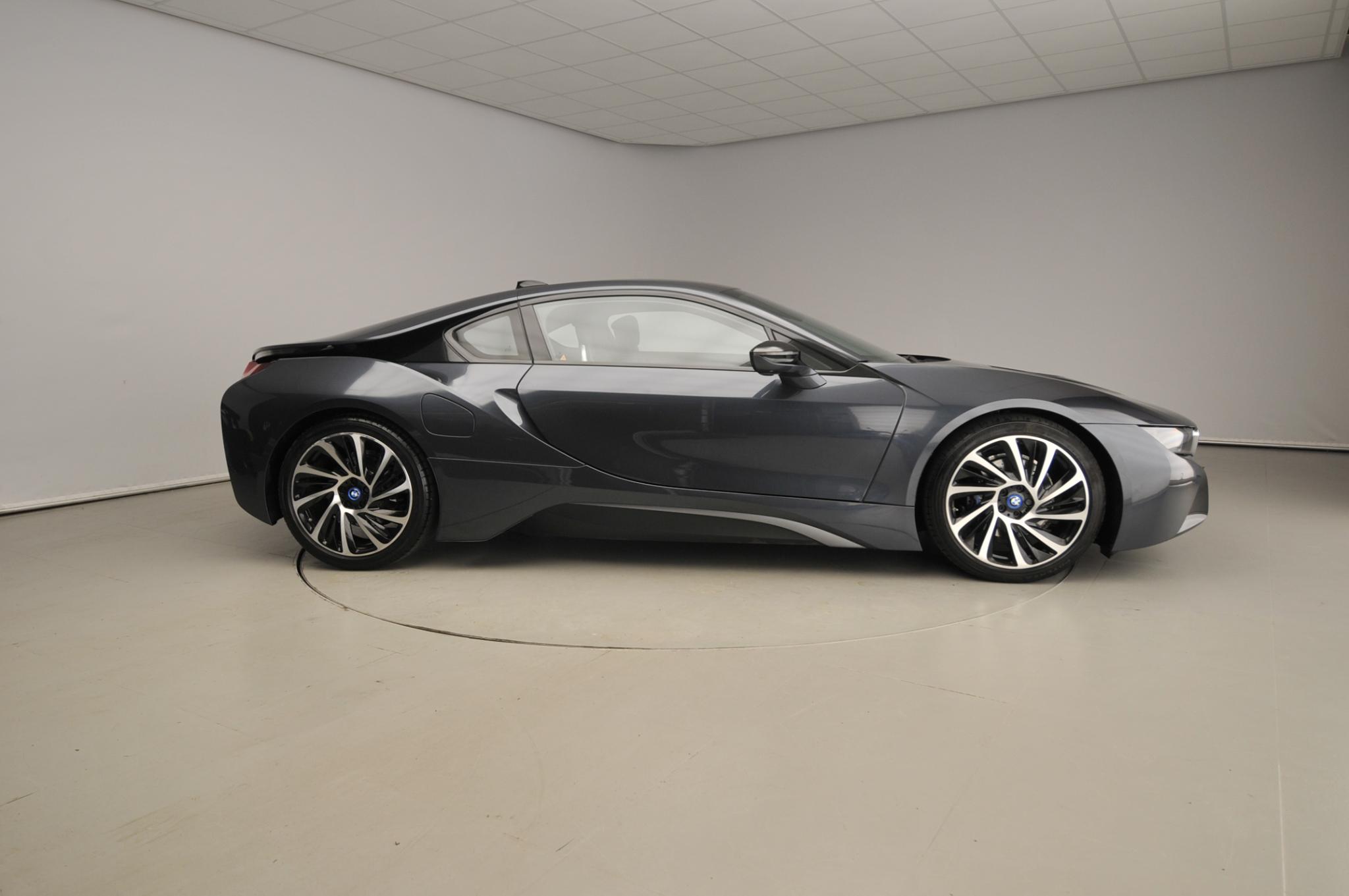 BMW i8 Coupé - Afbeelding 3