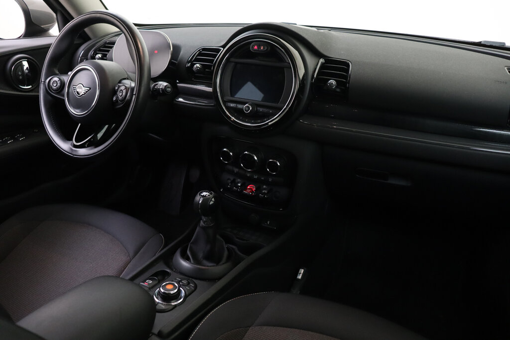 MINI Clubman 12