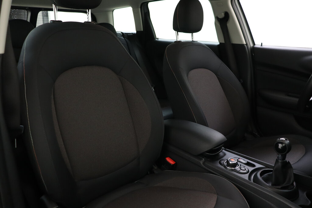 MINI Clubman 16