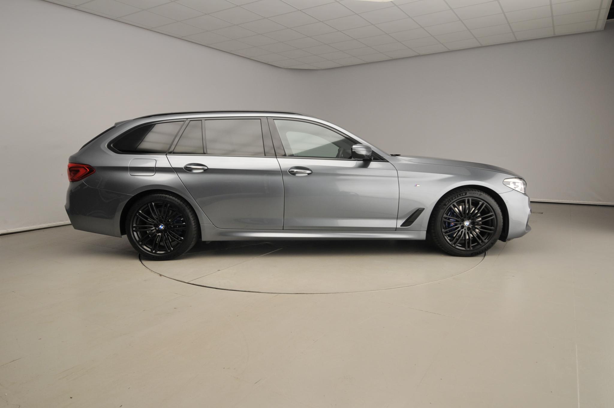 BMW 5 Serie Touring 530i xDrive - Afbeelding 4