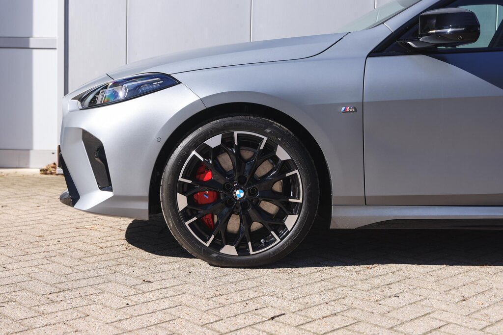 BMW 2 Serie 5