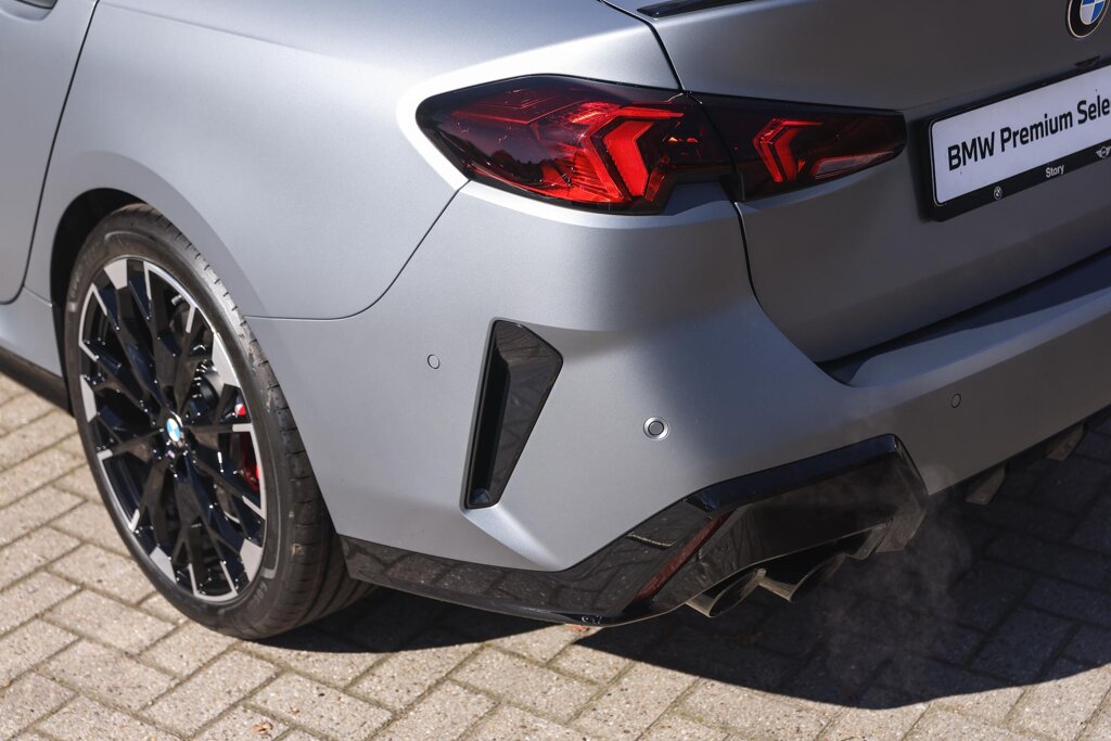 BMW 2 Serie 34