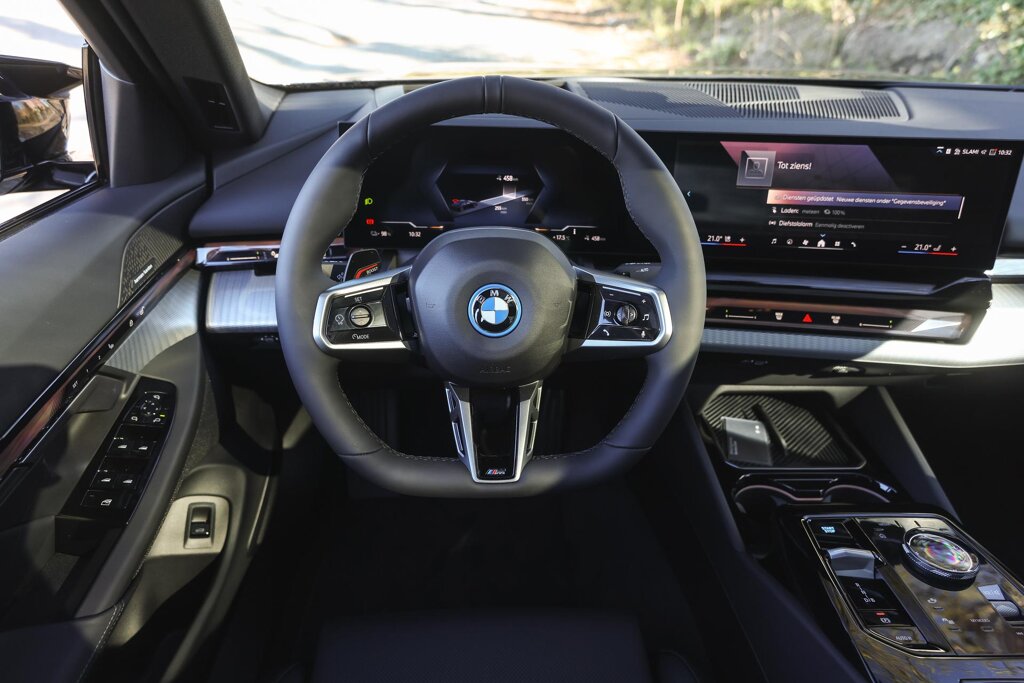 BMW i5 3
