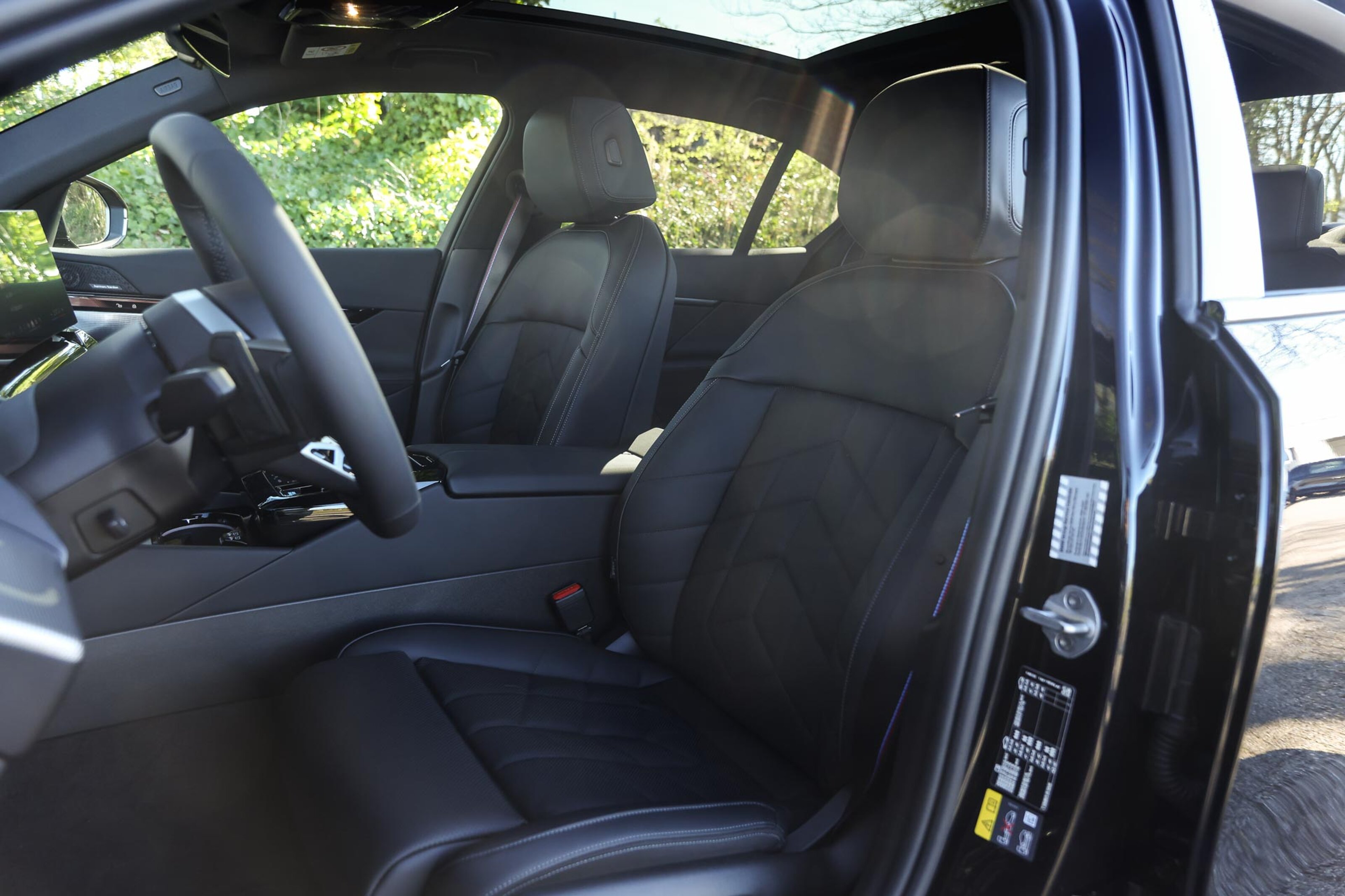 BMW i5 9