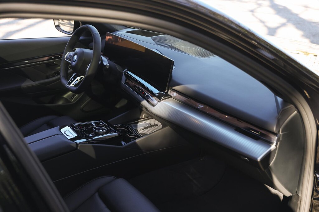 BMW i5 11
