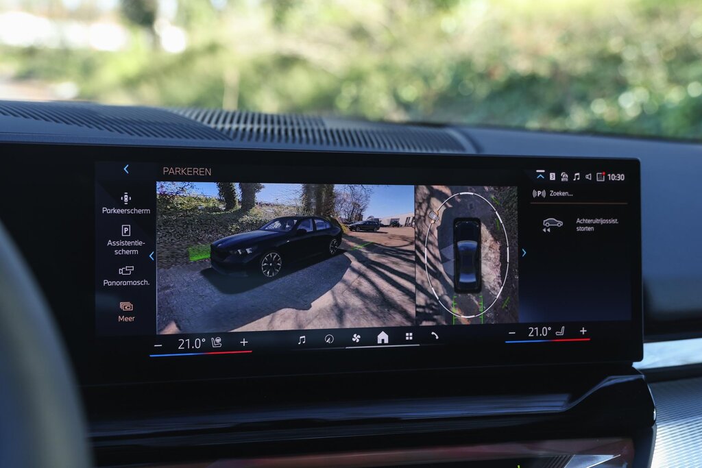 BMW i5 20