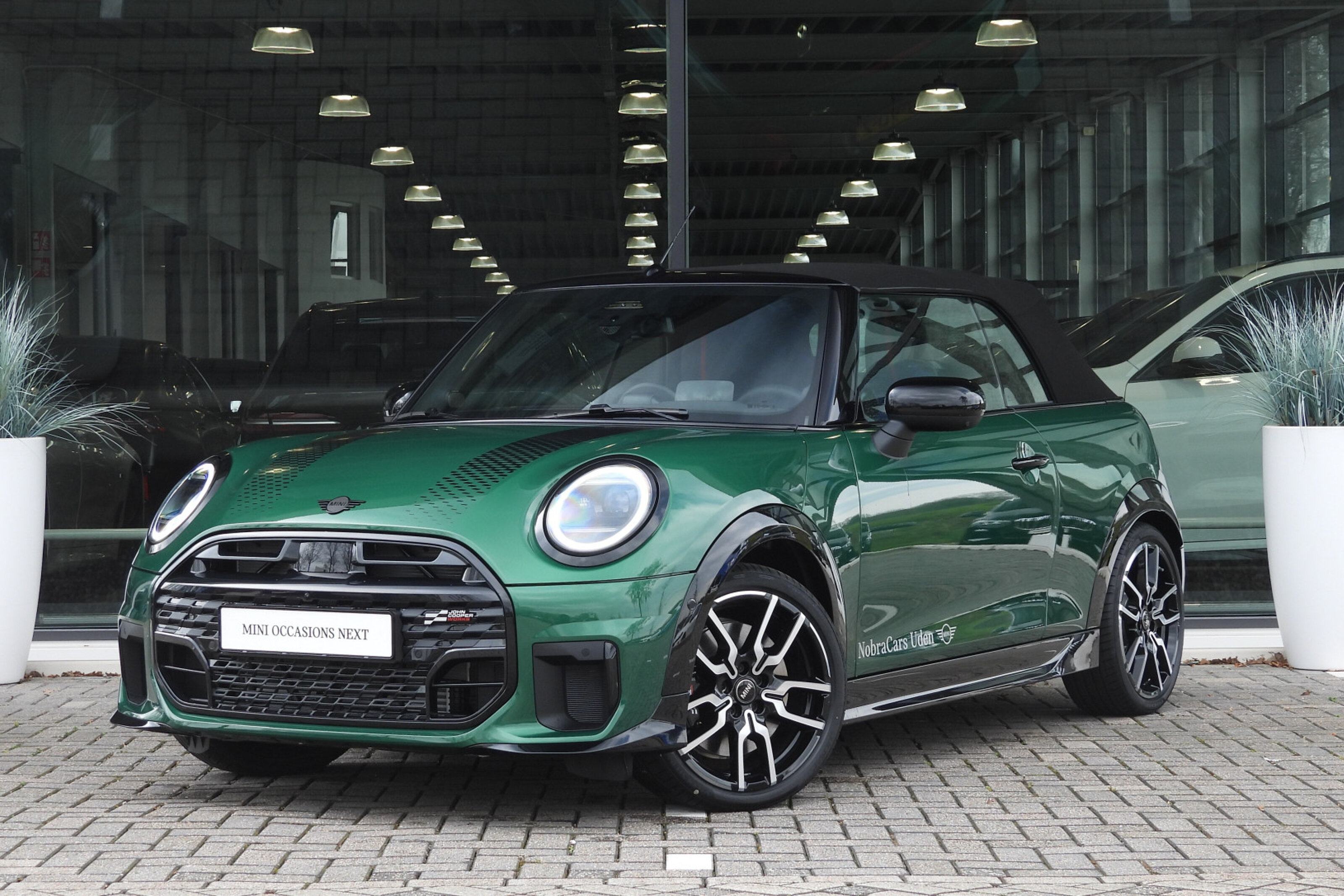 MINI Cooper Cabrio 8