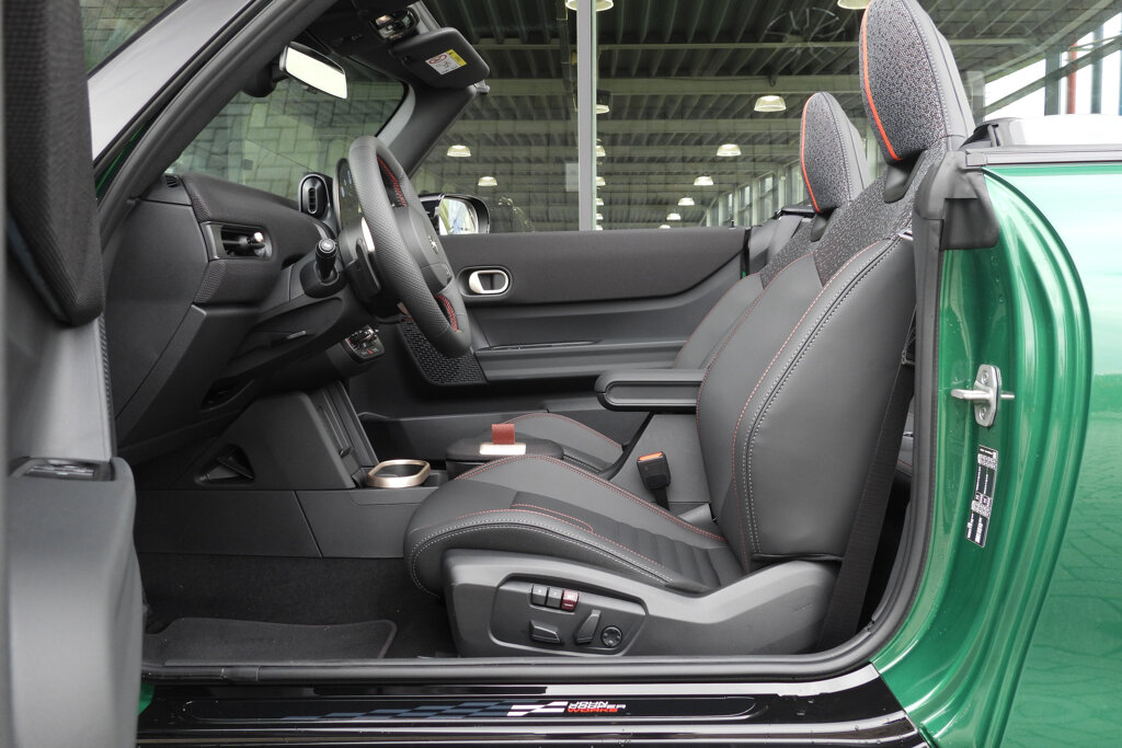 MINI Cooper Cabrio 16