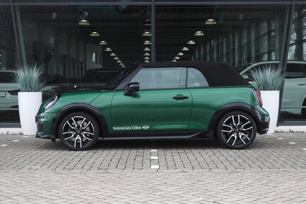 MINI Cooper Cabrio 23