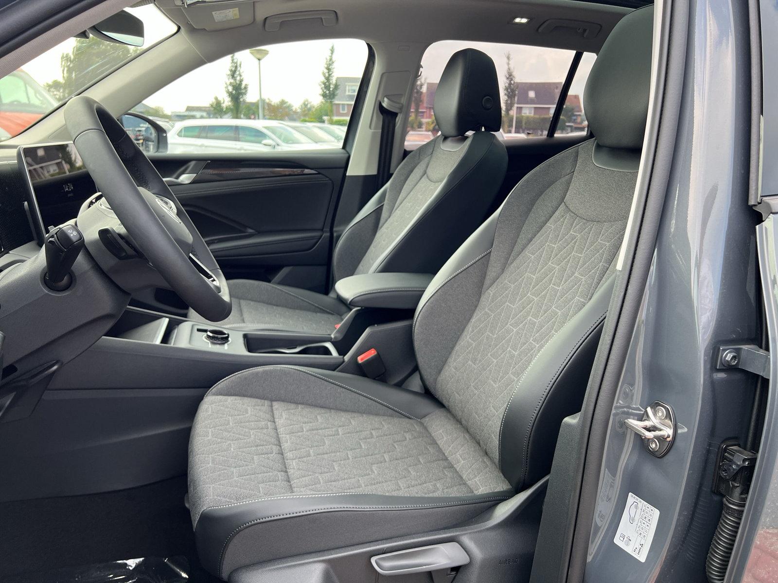 Volkswagen Tiguan 1.5 eHybrid Life Edition | Pano Dak  | Trekhaak | - Afbeelding 5