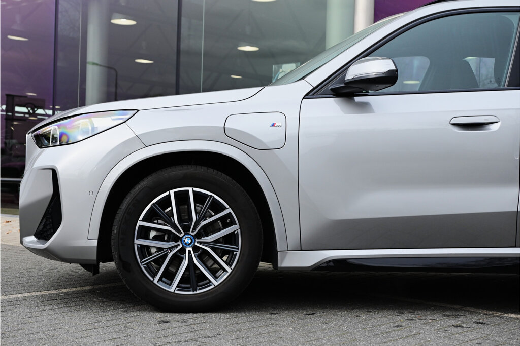 BMW X1 7