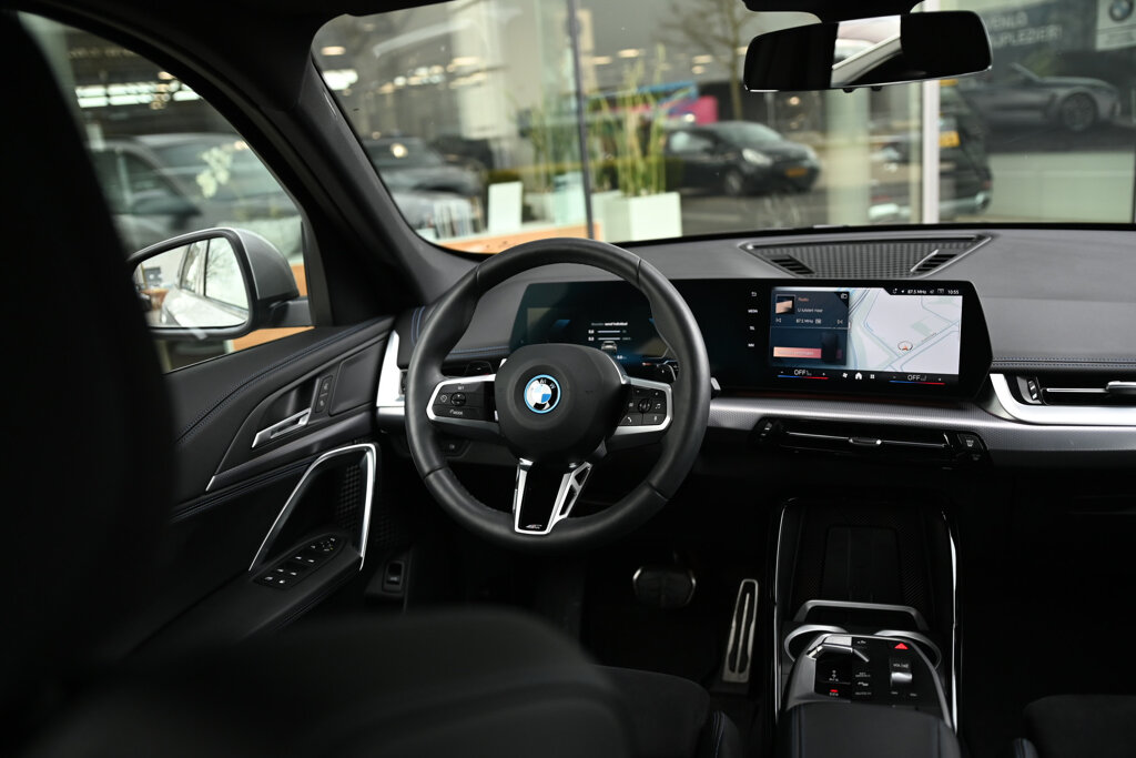 BMW X1 25