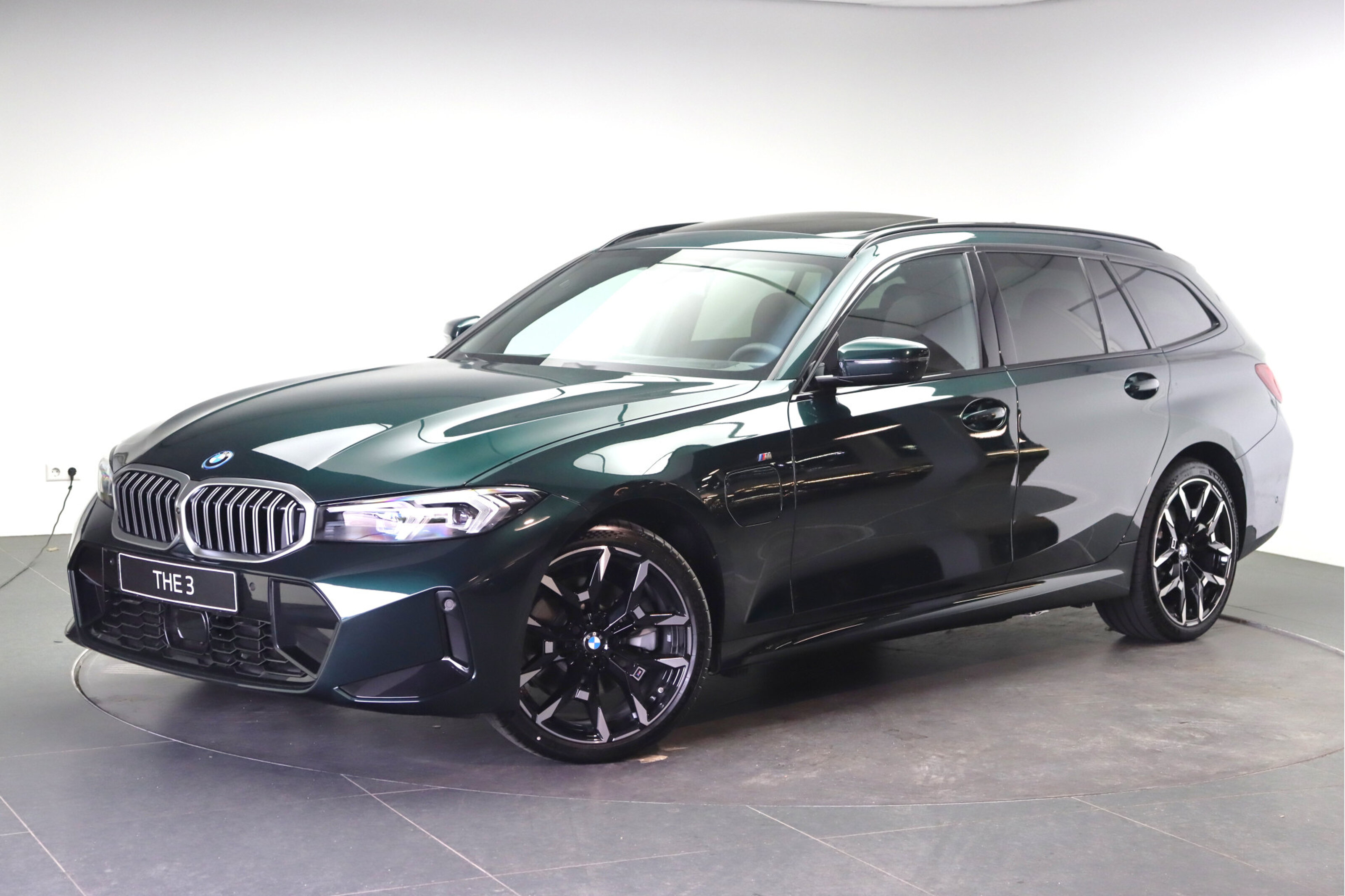 BMW 3 Serie Touring 330e M Sport Automaat