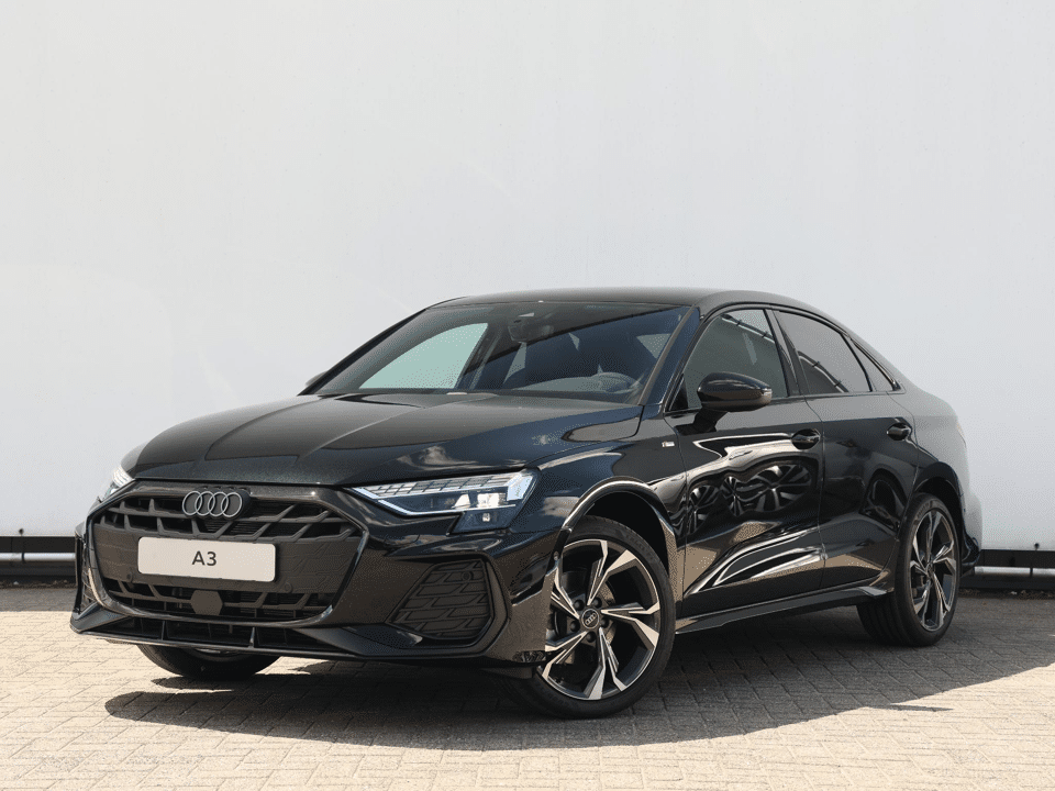 Audi A3 Limousine S edition 30 TFSI 116 PK Limousine - Afbeelding 1