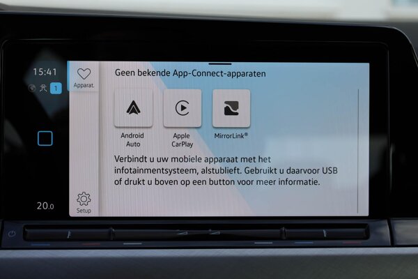 Apple Carplay/Android Auto