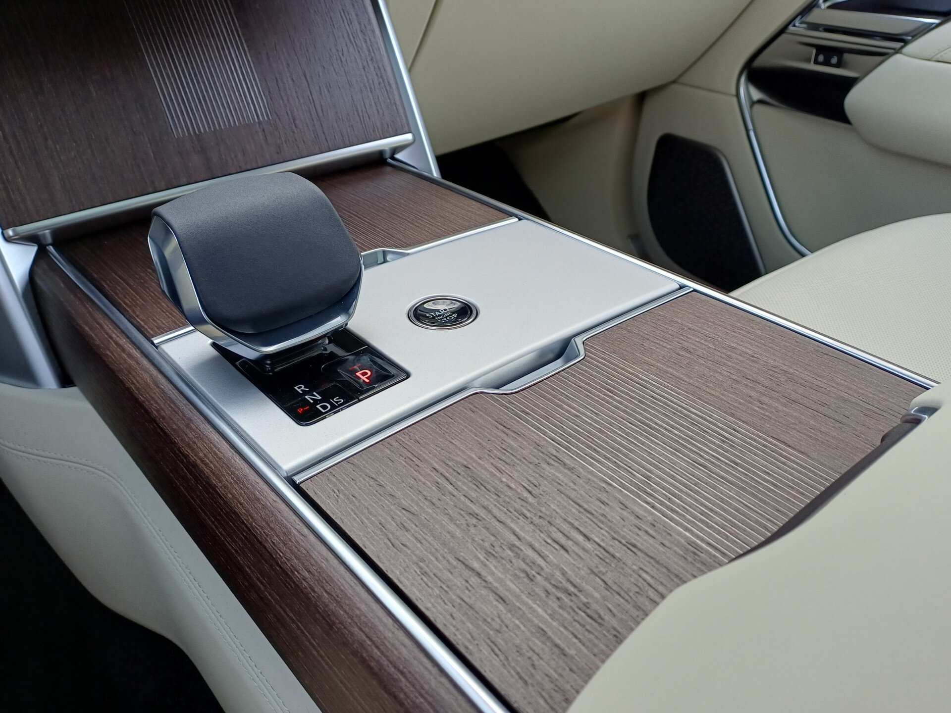 Land Rover Range Rover 3.0 P550e Autobiography PHEV - Afbeelding 3